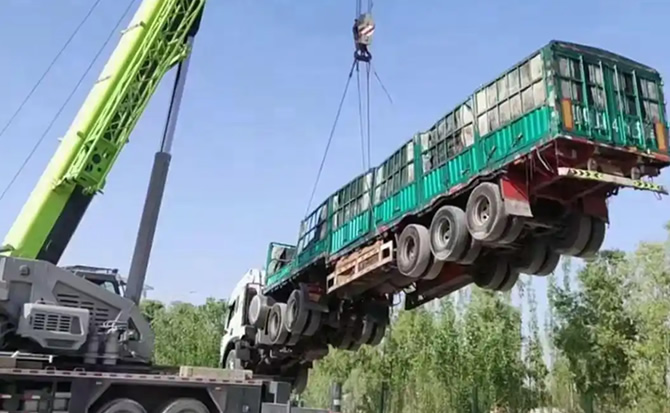 宁武道路脱困救援案例